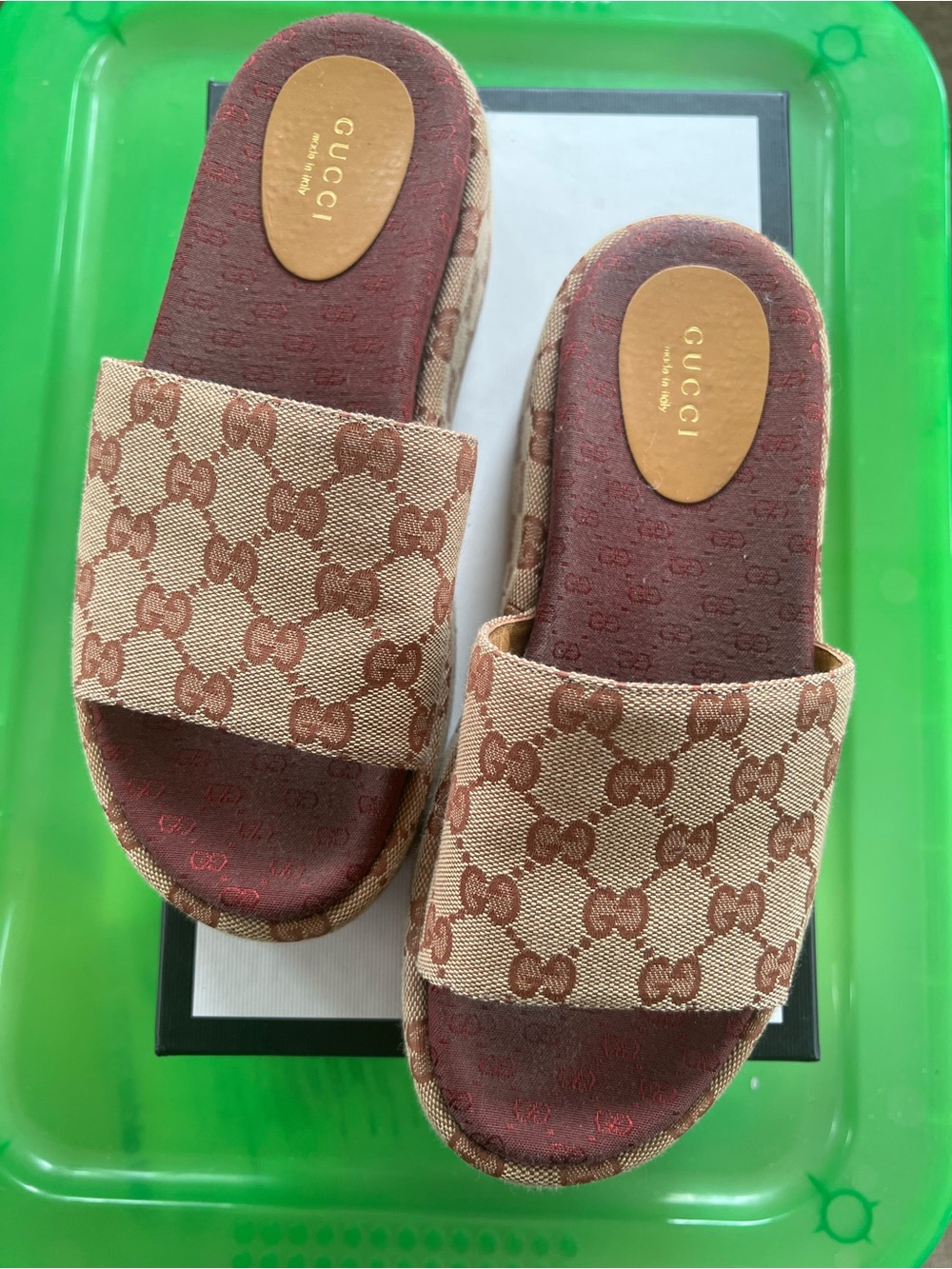 Gucci Women Beige and Brown GG Monogram Slide Sandals - Picture 3 of 8